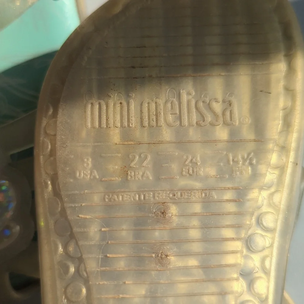 Mini Melissa size 8 seashell sandals